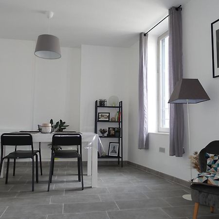 Maison Carree/Coeur Historique De Nimes - Superbe Appt 55M² Екстер'єр фото