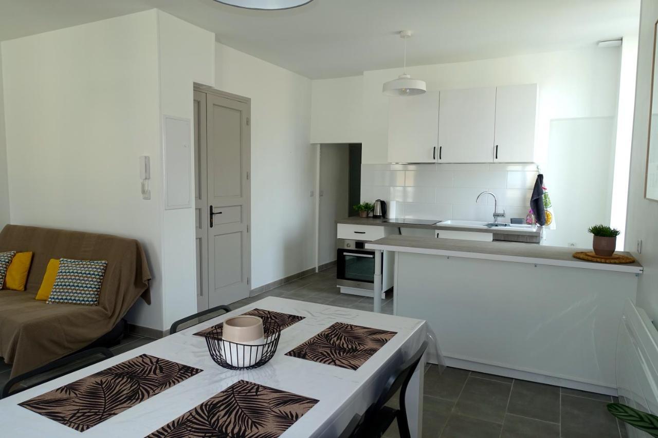 Maison Carree/Coeur Historique De Nimes - Superbe Appt 55M² Екстер'єр фото